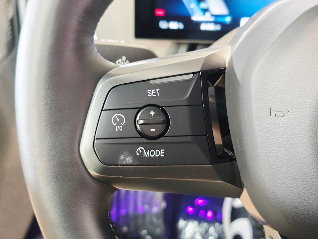 Thumbnail: 2025 BMW iX - 26