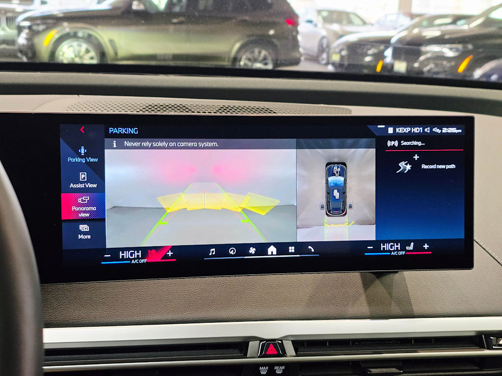 Thumbnail: 2025 BMW iX - 15