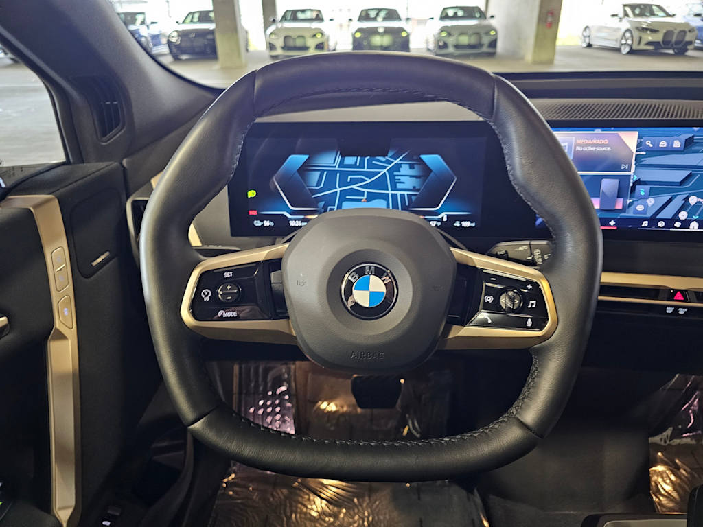 Thumbnail: 2026 BMW iX - 13