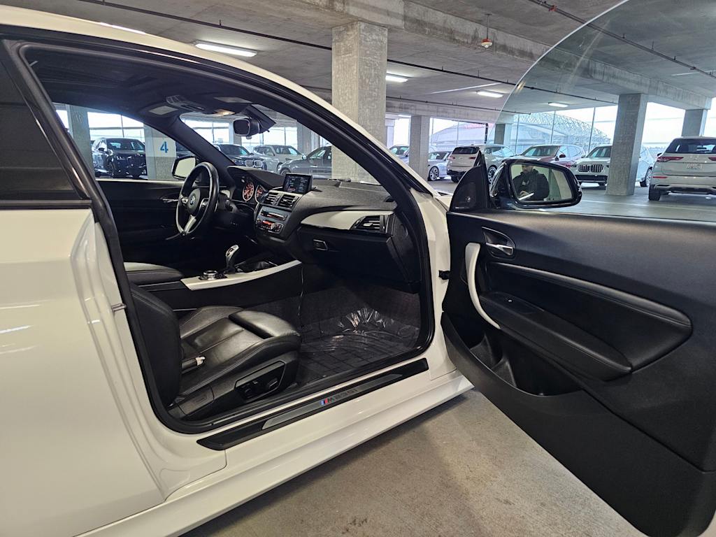 Thumbnail: 2015 BMW 2 Series - 37