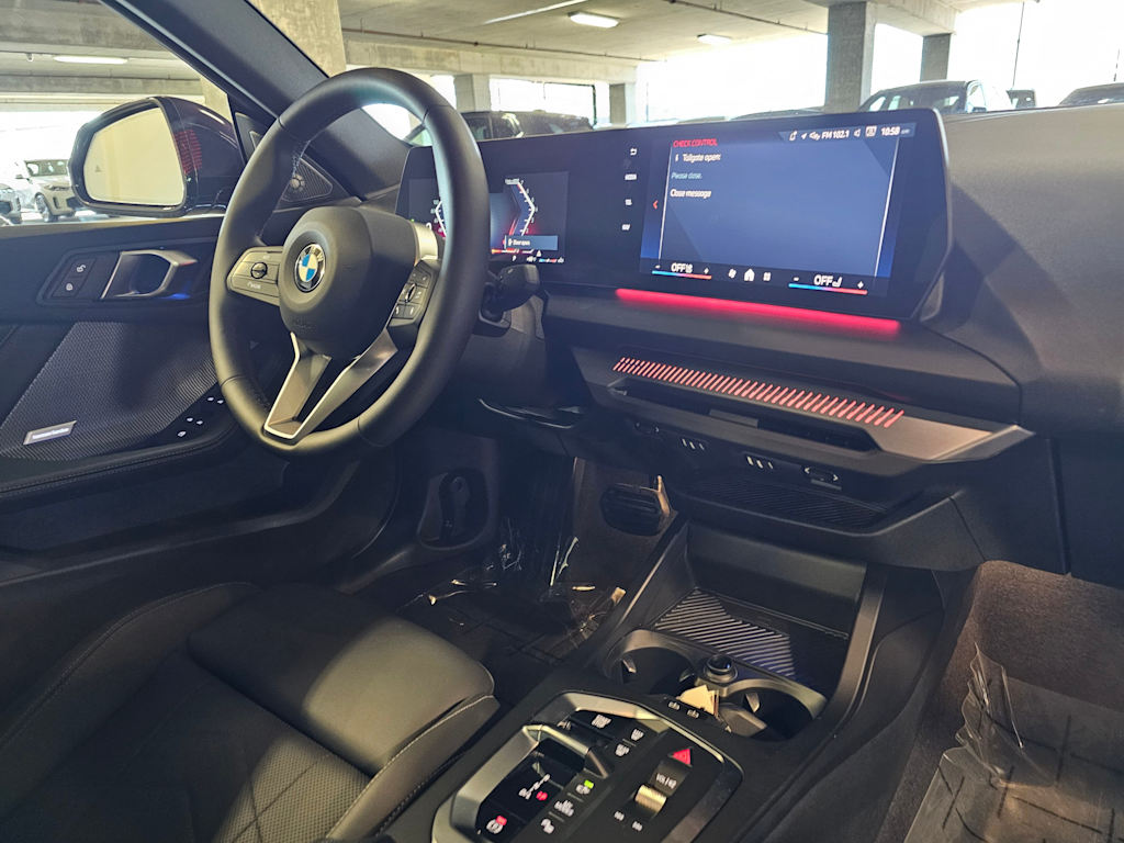 Thumbnail: 2025 BMW 2 Series - 15
