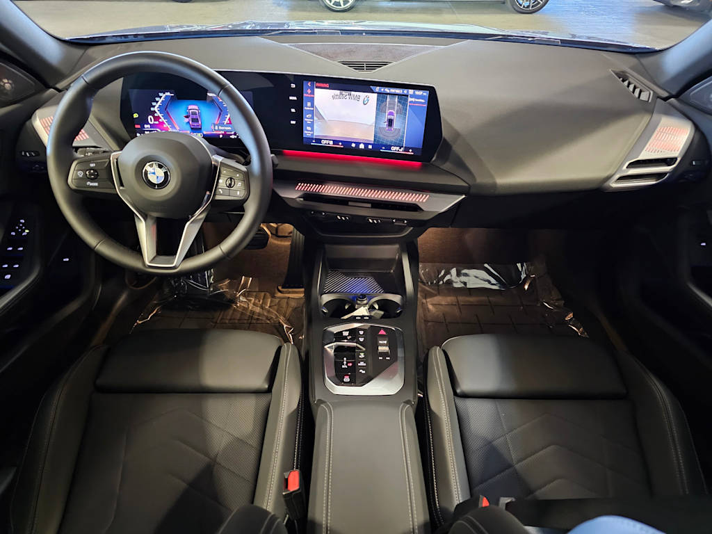 Thumbnail: 2025 BMW 2 Series - 10