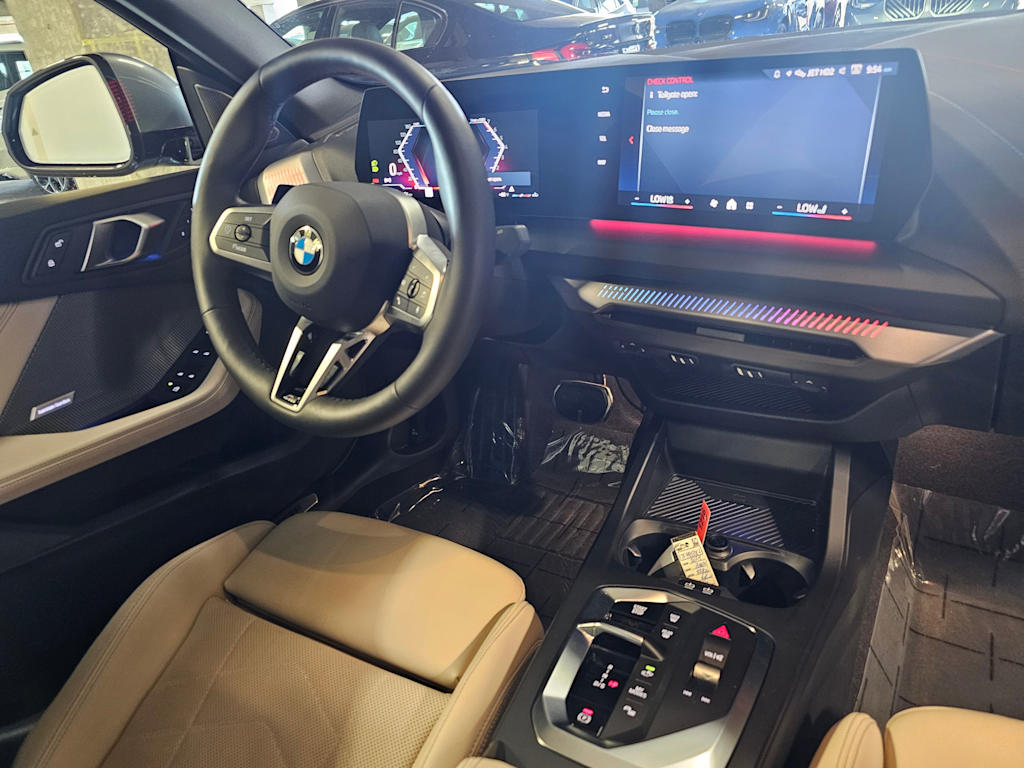 Thumbnail: 2025 BMW 2 Series - 14