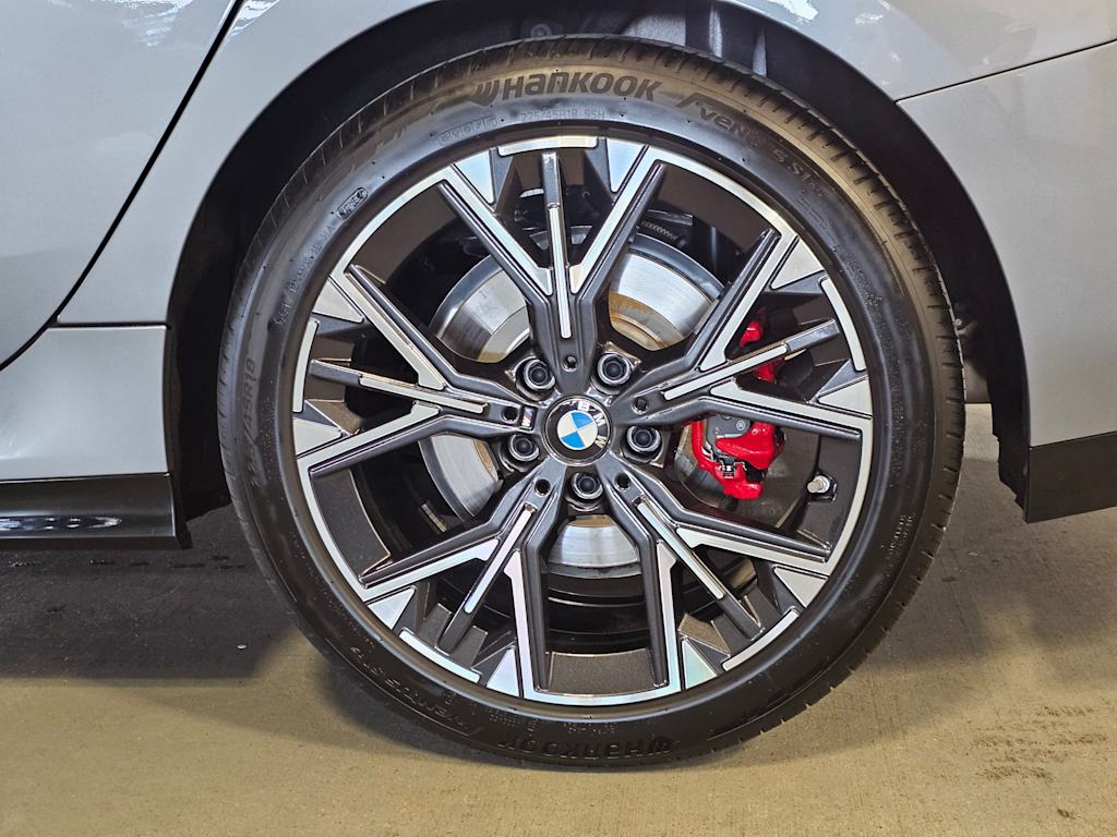 Thumbnail: 2025 BMW 2 Series - 7