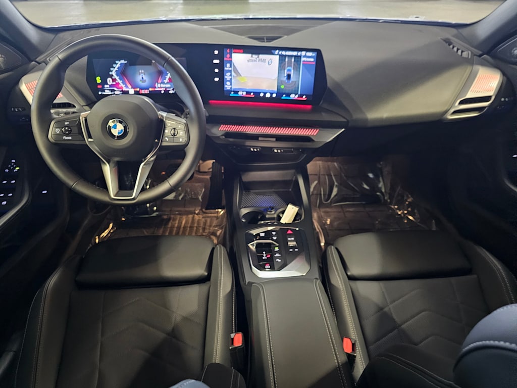 Thumbnail: 2025 BMW 2 Series - 10