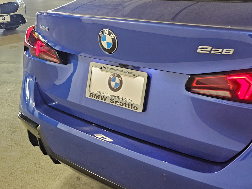 Thumbnail: 2025 BMW 2 Series - 7