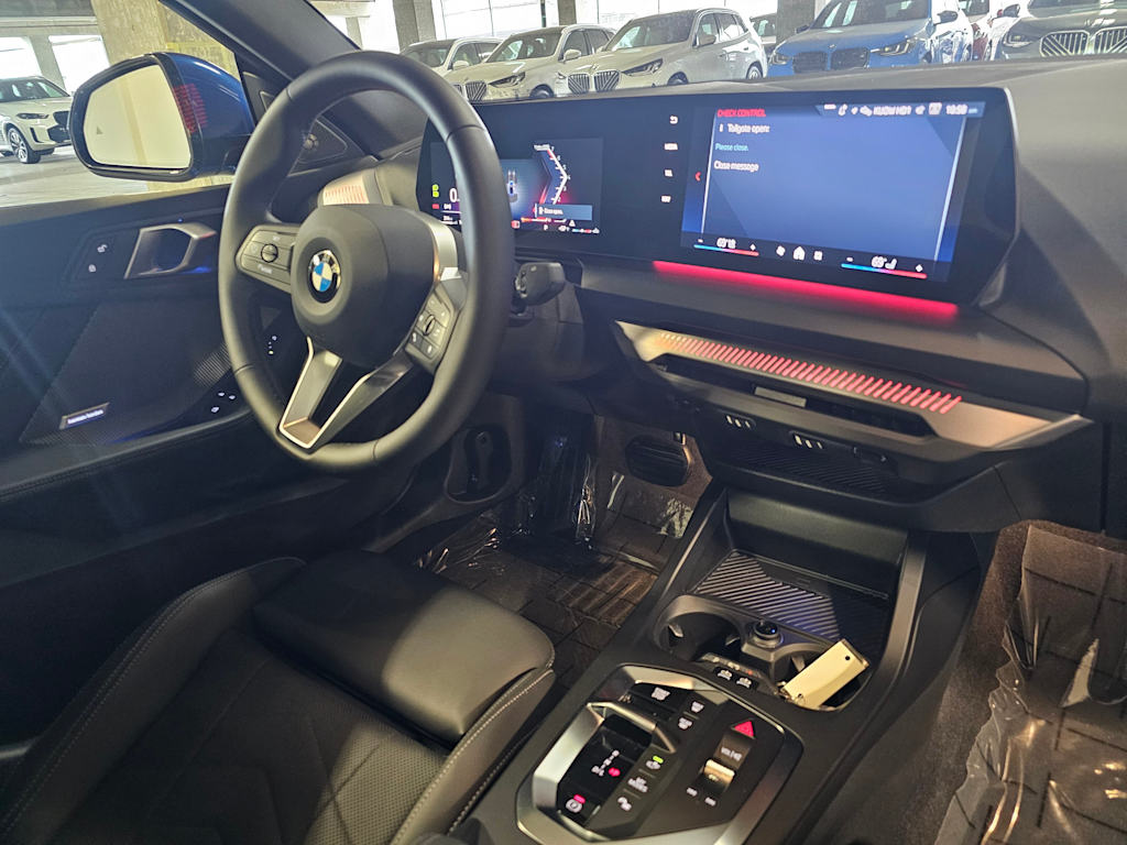 Thumbnail: 2025 BMW 2 Series - 15