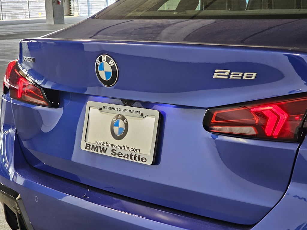 Thumbnail: 2025 BMW 2 Series - 21
