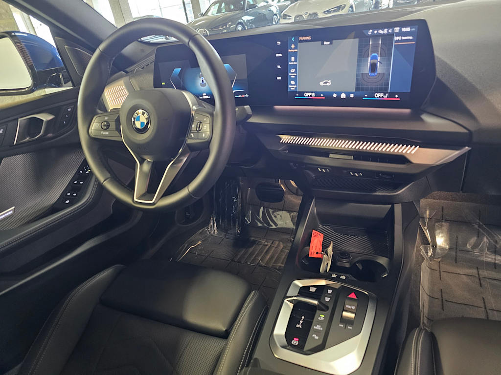 Thumbnail: 2025 BMW 2 Series - 14
