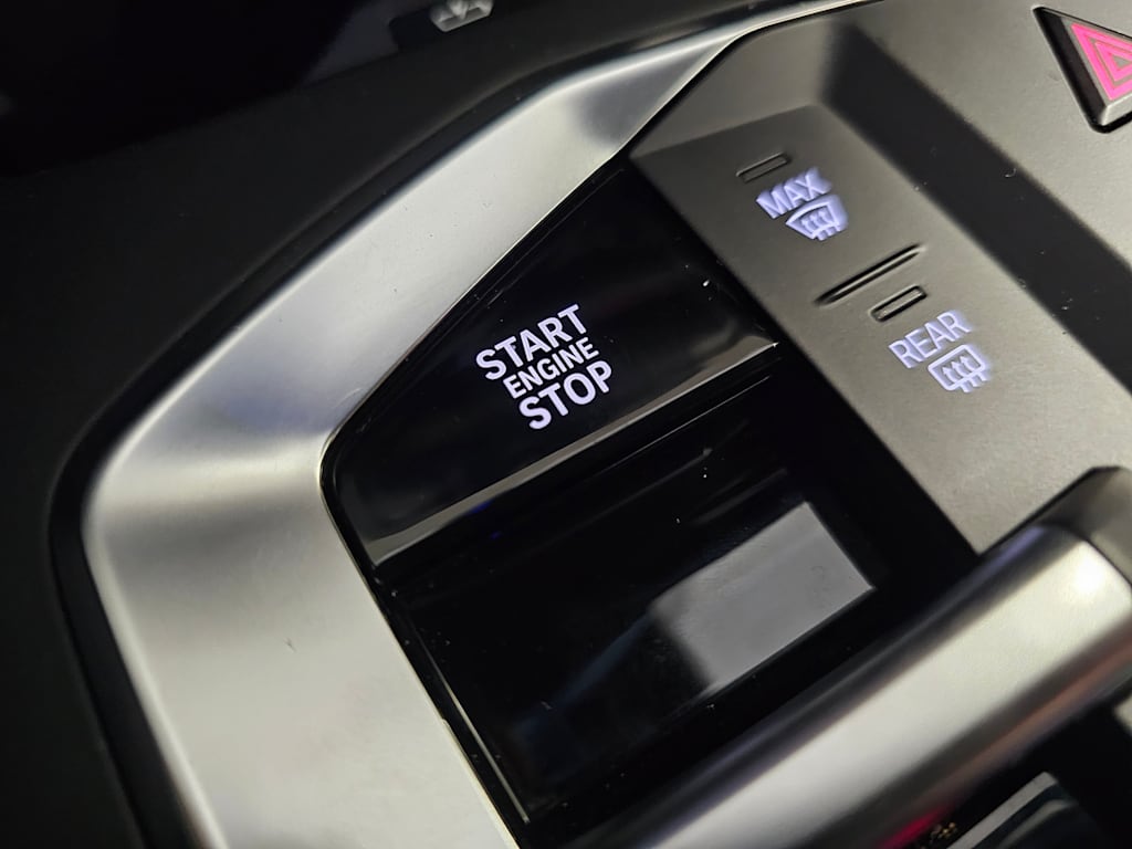 Thumbnail: 2025 BMW 2 Series - 19