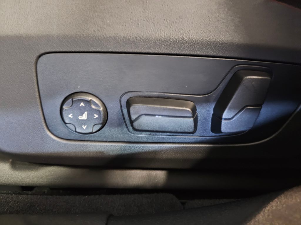 Thumbnail: 2025 BMW 2 Series - 33