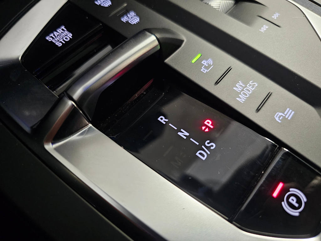 Thumbnail: 2025 BMW 2 Series - 32