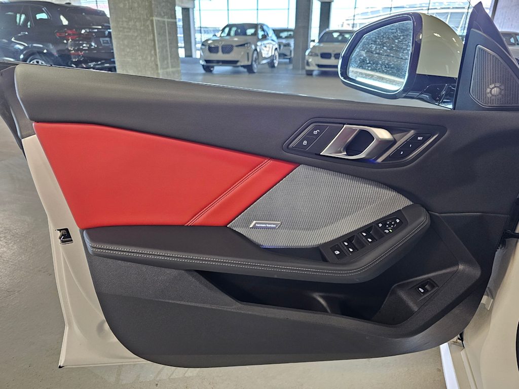 Thumbnail: 2025 BMW 2 Series - 34