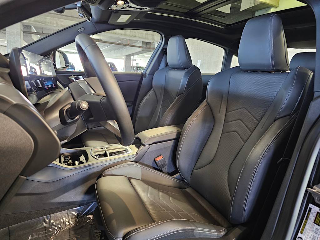 Thumbnail: 2025 BMW 2 Series - 11