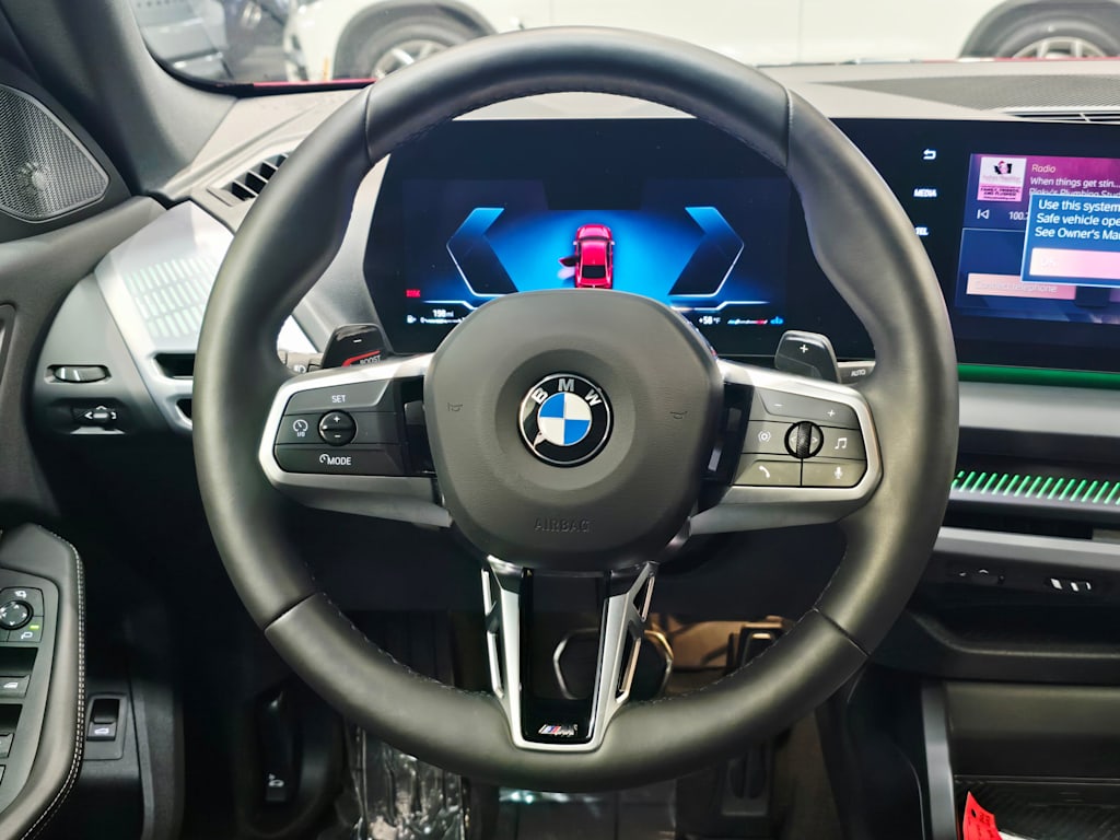 Thumbnail: 2025 BMW 2 Series - 13