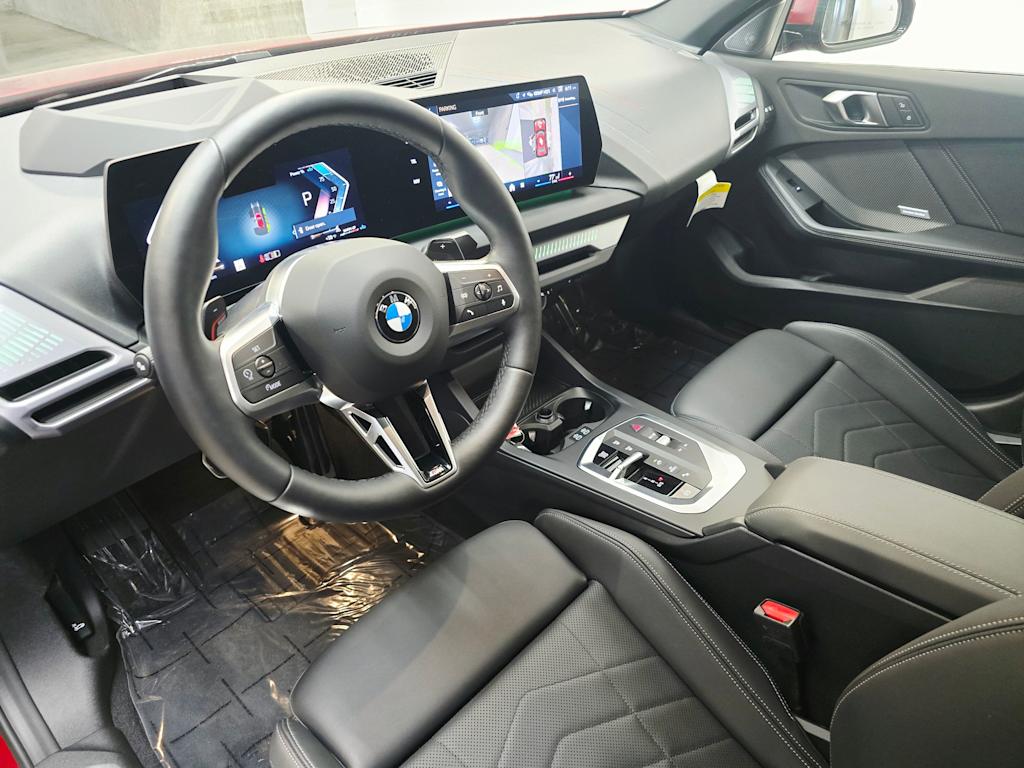 Thumbnail: 2025 BMW 2 Series - 2