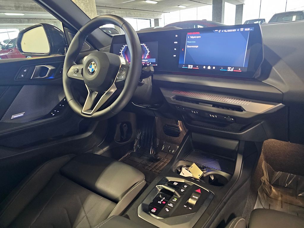 Thumbnail: 2025 BMW 2 Series - 14