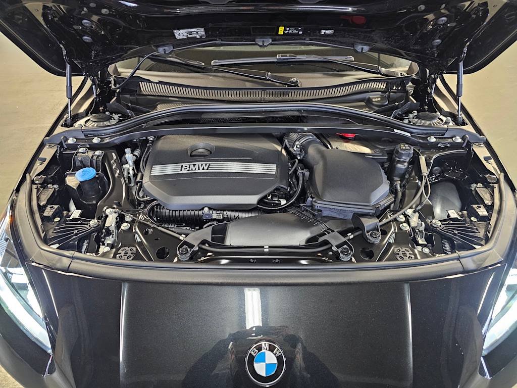 Thumbnail: 2025 BMW 2 Series - 8