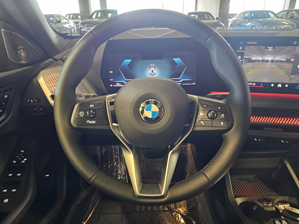Thumbnail: 2025 BMW 2 Series - 10