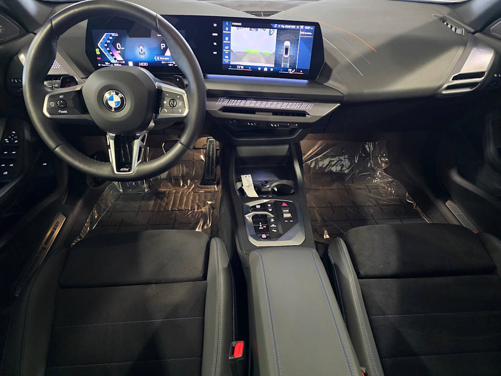 Thumbnail: 2025 BMW 2 Series - 8