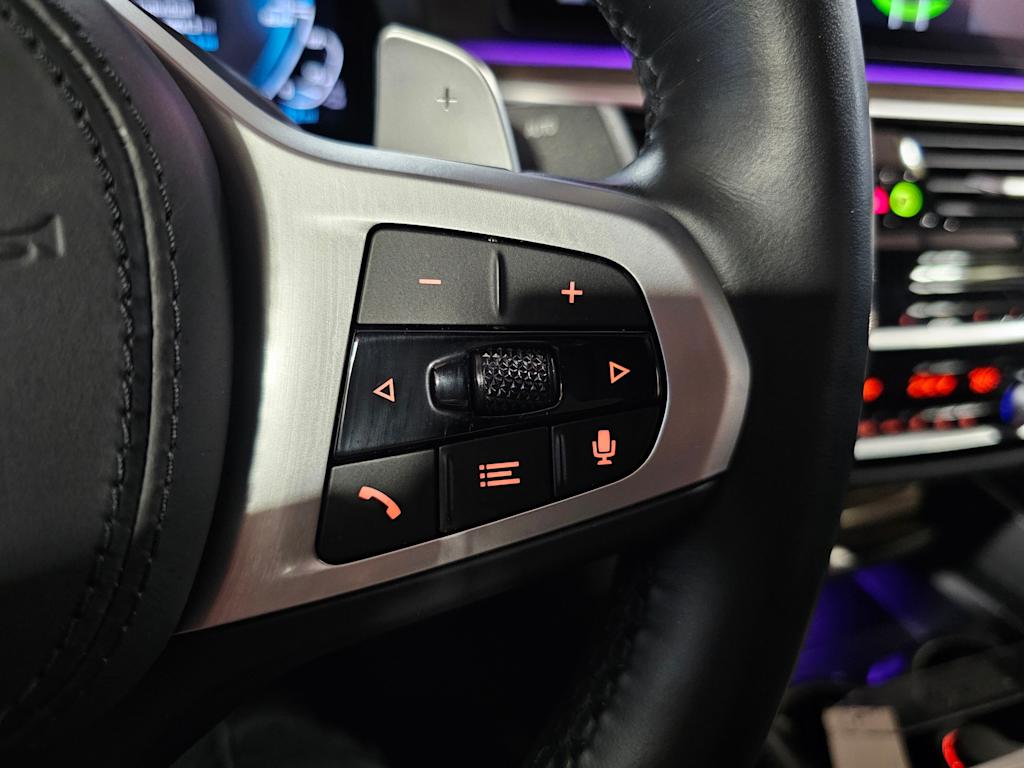 Thumbnail: 2023 BMW 5 Series - 28