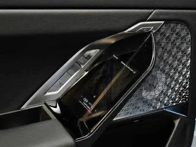 Thumbnail: 2025 BMW 7 Series - 30