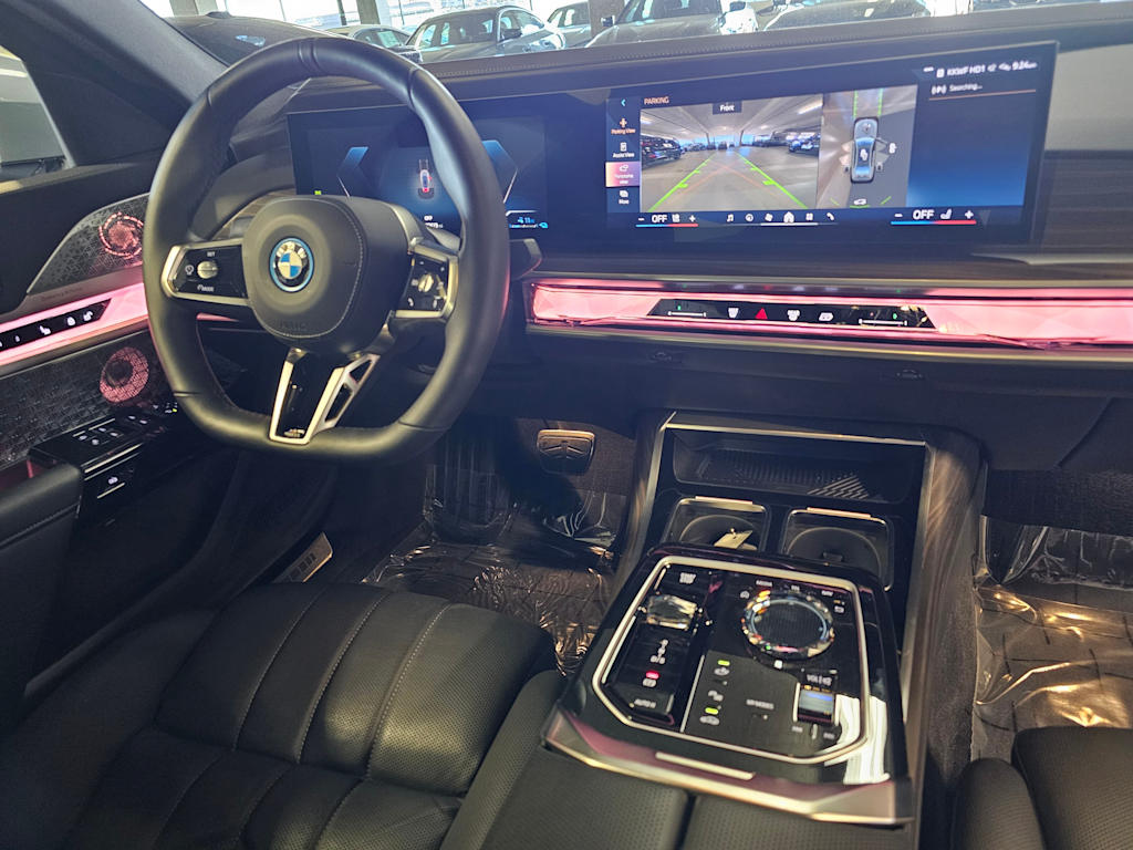 Thumbnail: 2025 BMW 7 Series - 15