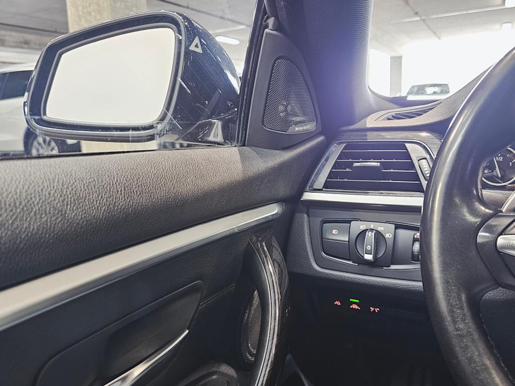 Thumbnail: 2016 BMW 4 Series - 28