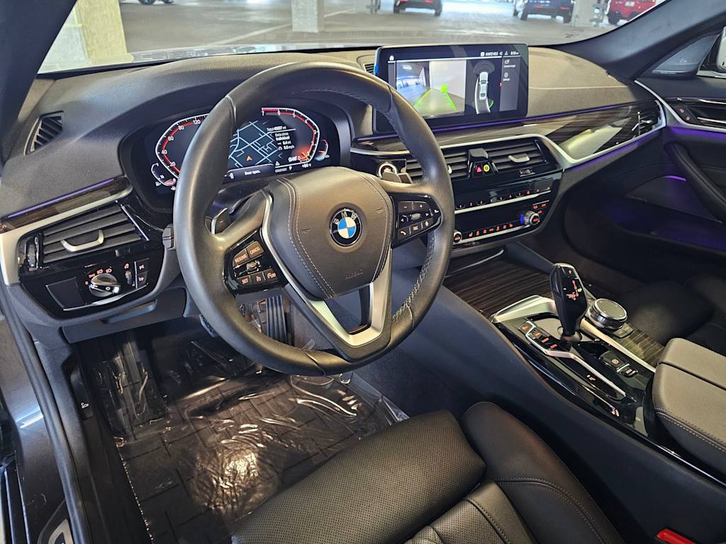 Thumbnail: 2023 BMW 5 Series - 2