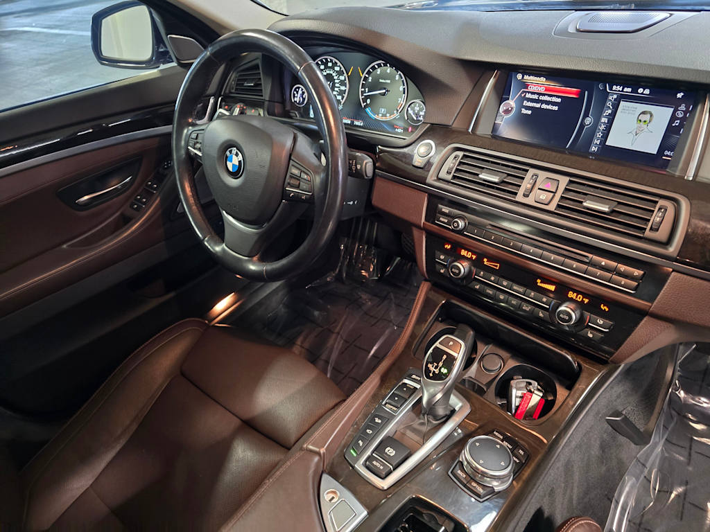 Thumbnail: 2016 BMW 5 Series - 36