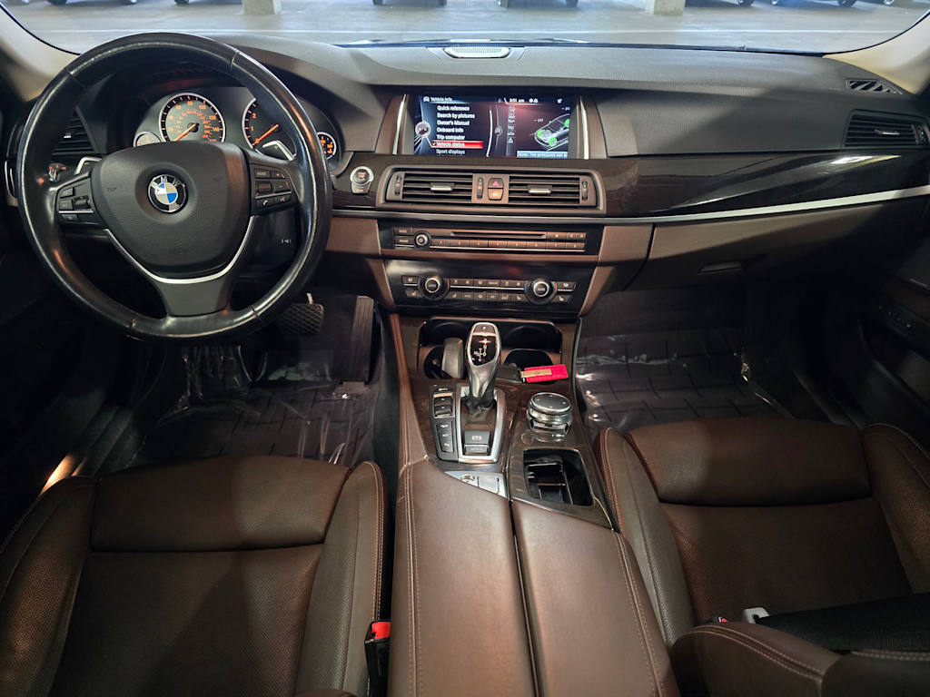 Thumbnail: 2016 BMW 5 Series - 9