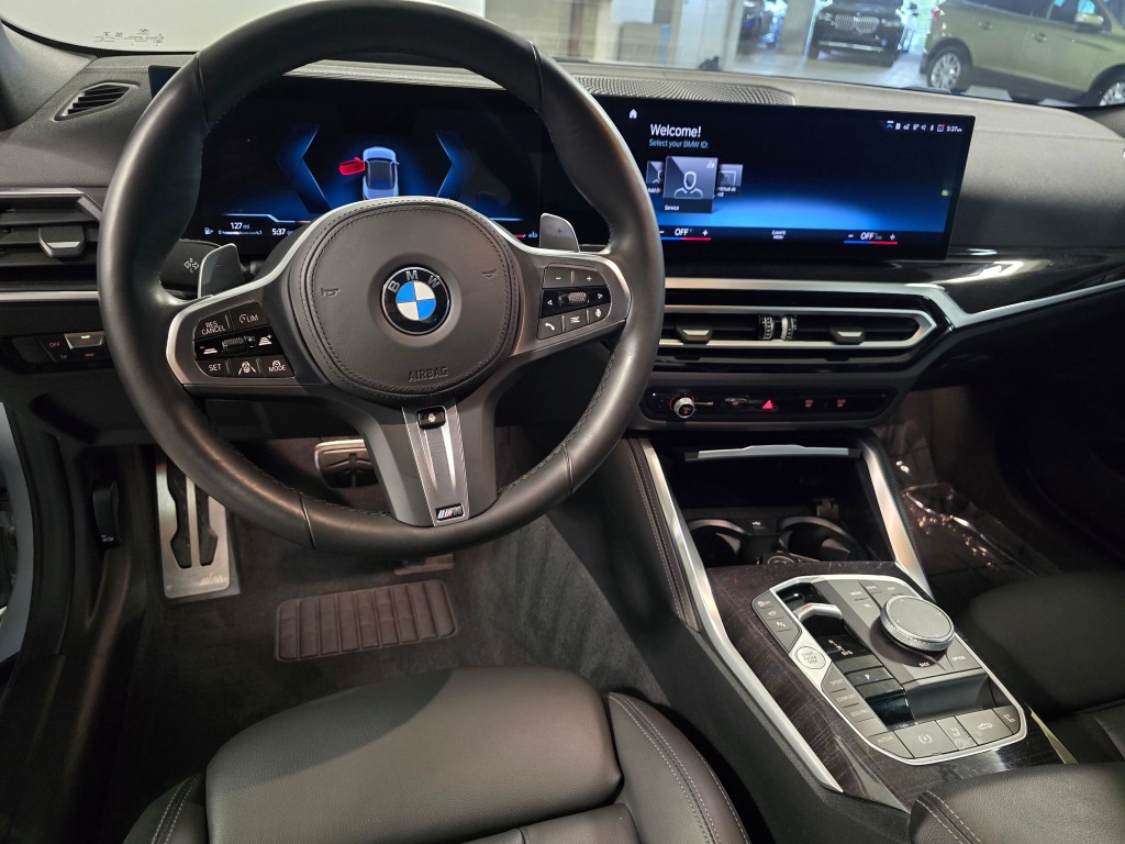 2024 BMW 4 Series M440i 9