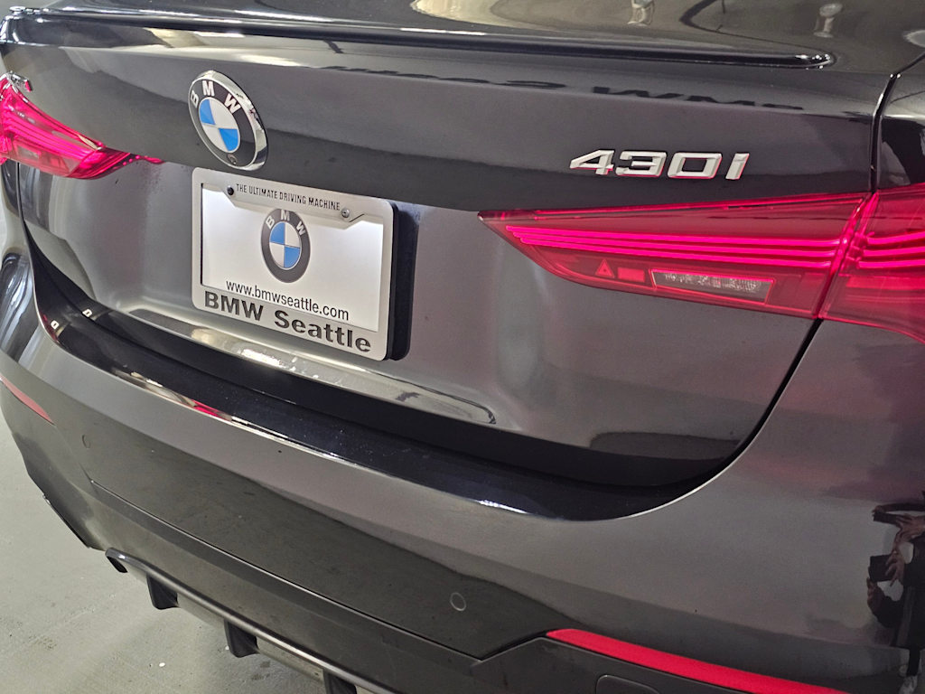 Thumbnail: 2025 BMW 4 Series - 21