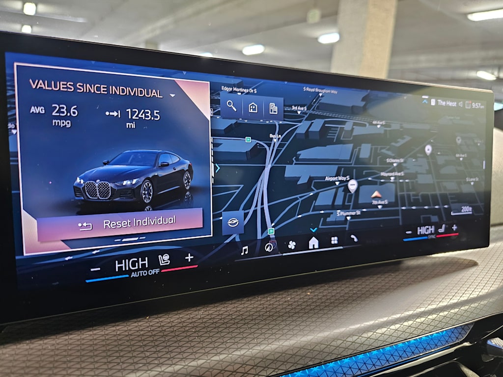 Thumbnail: 2025 BMW 4 Series - 23