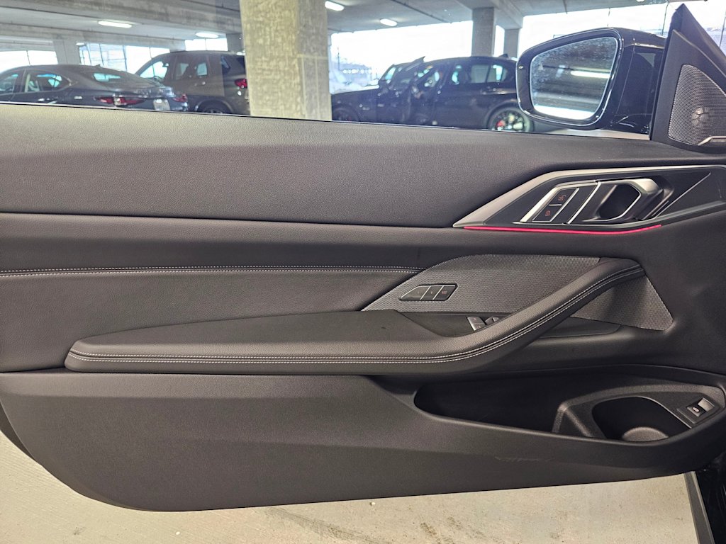 Thumbnail: 2025 BMW 4 Series - 37