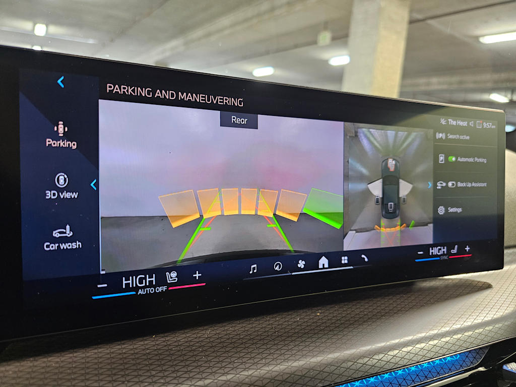 Thumbnail: 2025 BMW 4 Series - 27