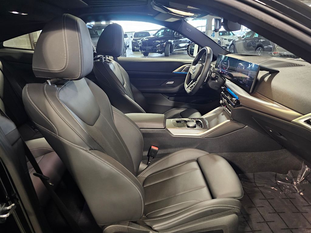 Thumbnail: 2025 BMW 4 Series - 11