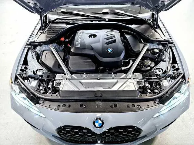 Thumbnail: 2025 BMW 4 Series - 8