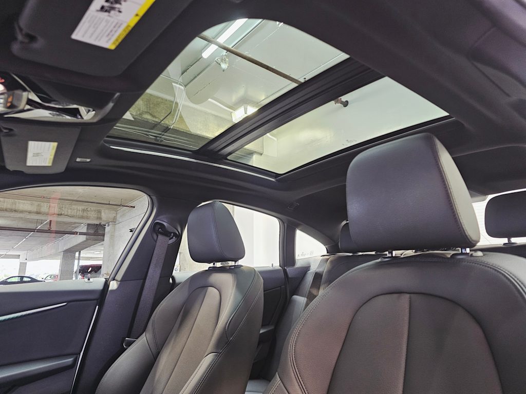 Thumbnail: 2024 BMW 2 Series - 27