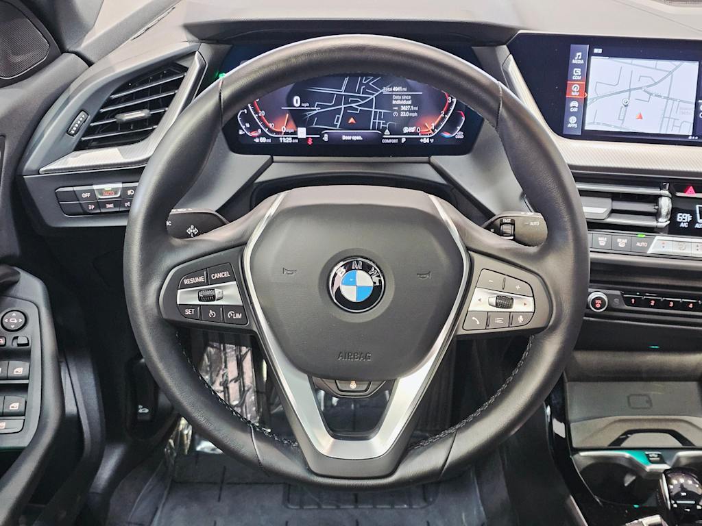 Thumbnail: 2024 BMW 2 Series - 13