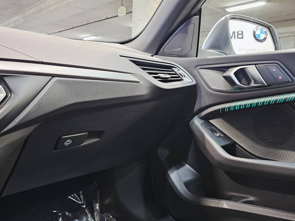 Thumbnail: 2024 BMW 2 Series - 24