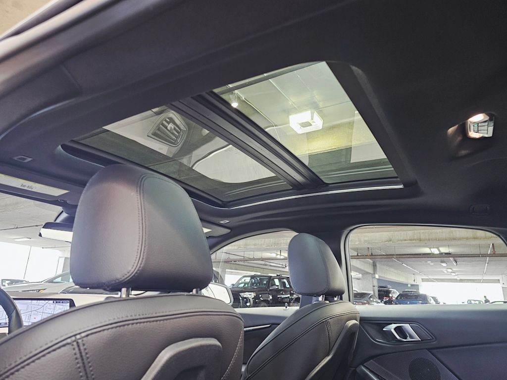 Thumbnail: 2024 BMW 2 Series - 28