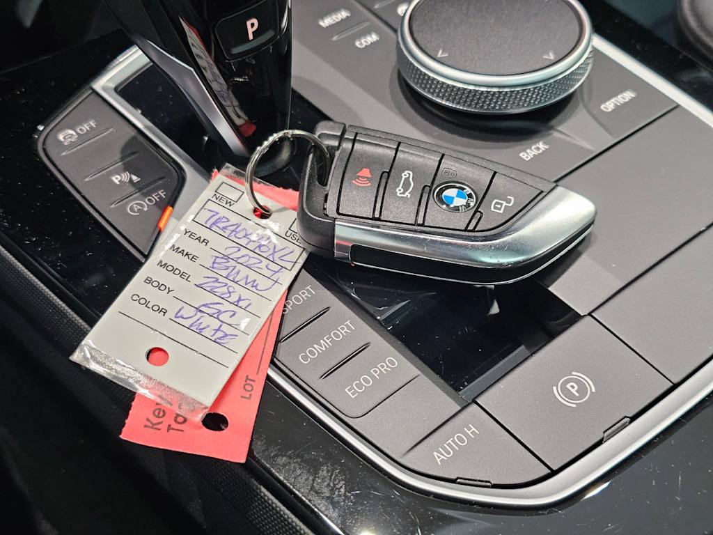 Thumbnail: 2024 BMW 2 Series - 30