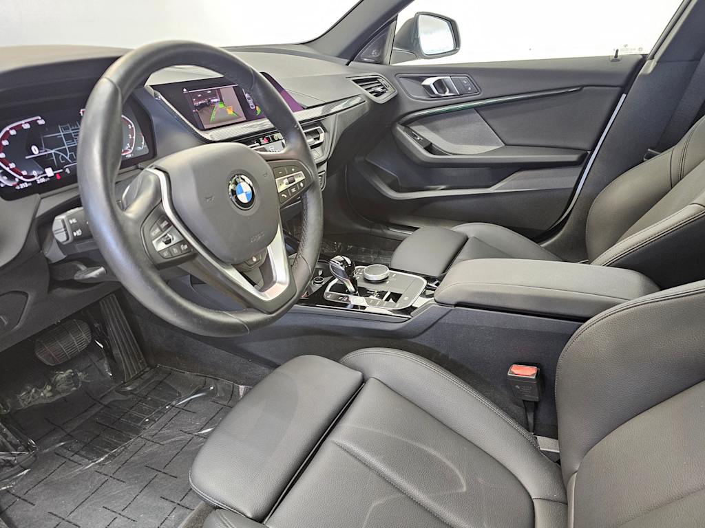 Thumbnail: 2024 BMW 2 Series - 2