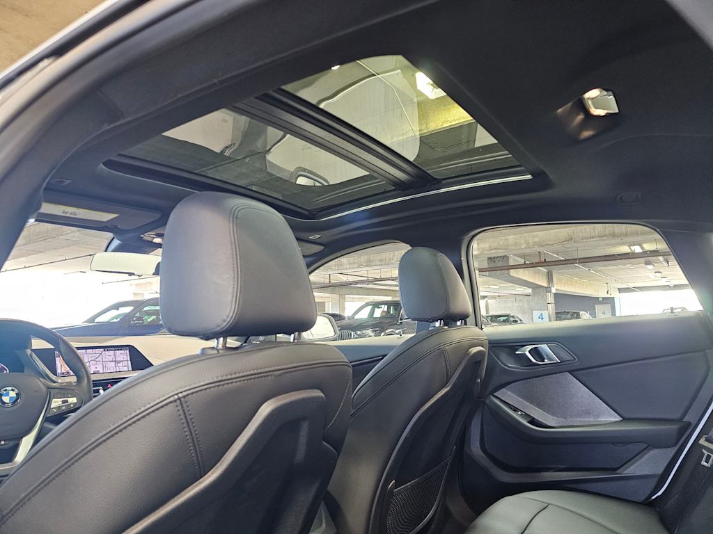 Thumbnail: 2024 BMW 2 Series - 29