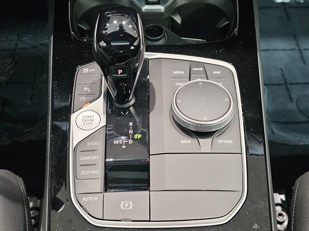 Thumbnail: 2024 BMW 2 Series - 23