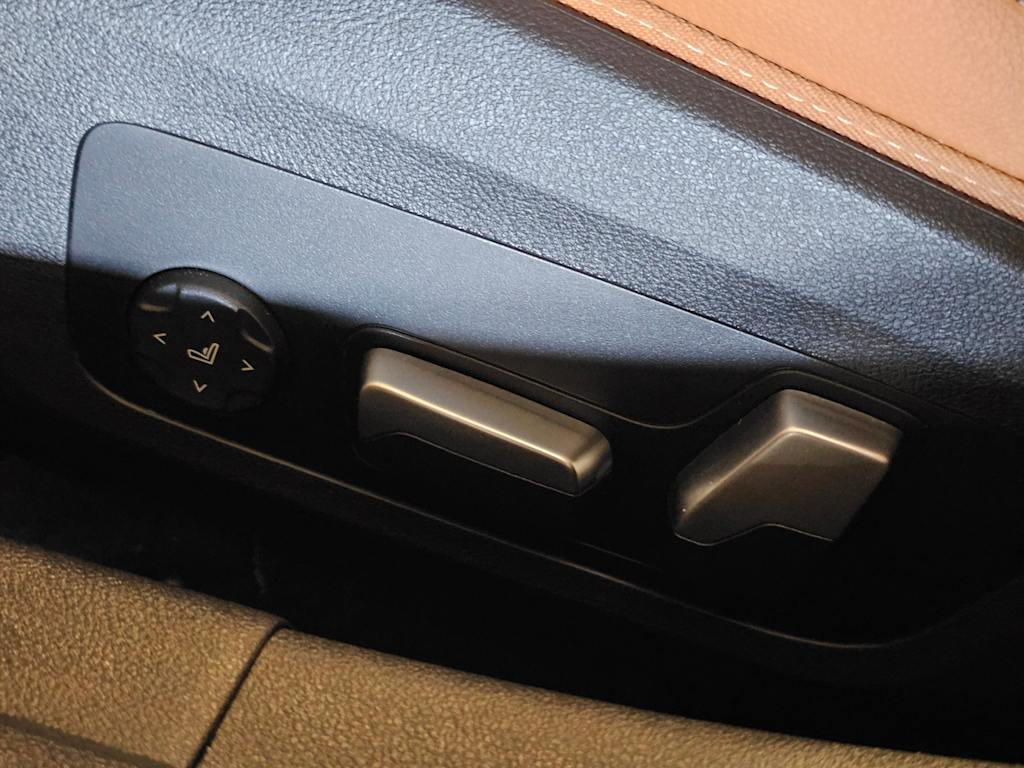 Thumbnail: 2023 BMW 4 Series - 30