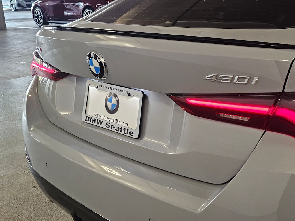 Thumbnail: 2024 BMW 4 Series - 22