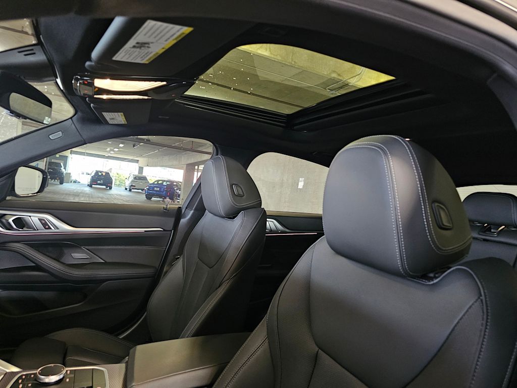 Thumbnail: 2024 BMW 4 Series - 32