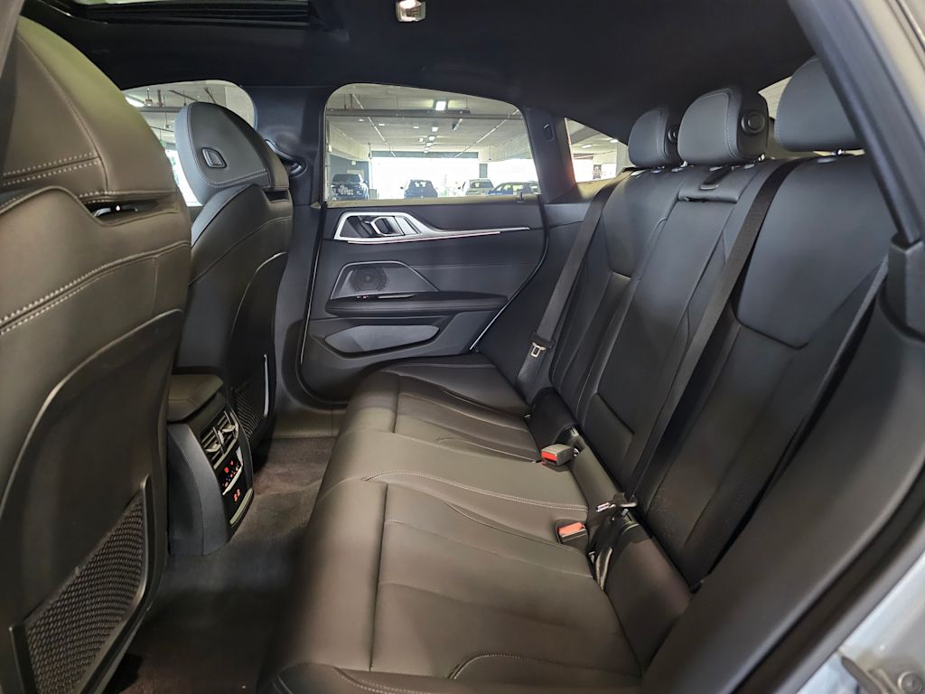 Thumbnail: 2024 BMW 4 Series - 12